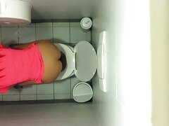 Amber Hahn video nue gratuite aime être fessée et aime la brutalité
