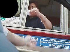 Dans cette vidéo des coulisses, la superbe Stephanie Katie est dehors sur une serviette en train d'appliquer une lotion sur ses deux pieds. Ce qui est chaud c'est qu'elle ne porte sexe maman africaine pas de culotte donc il y a une belle chatte sous la jupe...