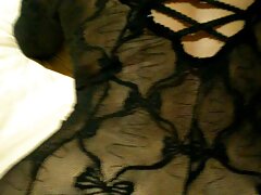 Coral May nue au jardin video tukif gratuite
