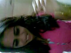Aaliyah Love chevauche femme sexe porno un sybian