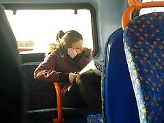 Jeune salope se fait défoncer tous les trous puis se video partouze gratuite fait éjaculer sur le visage